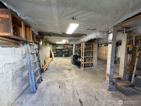 2127 8th Street, Bremerton WA 98312