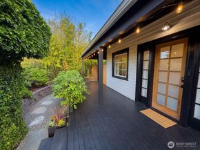 2127 8th Street, Bremerton WA 98312