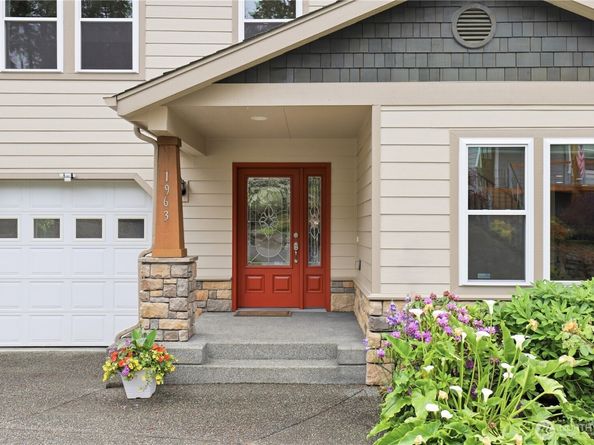 1963 NW Rampart Ridge Court, Bremerton WA 98311