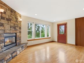 1963 NW Rampart Ridge Court, Bremerton WA 98311