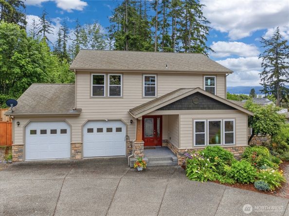 1963 NW Rampart Ridge Court, Bremerton WA 98311