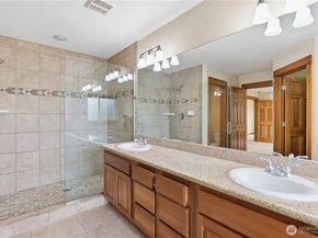 1963 NW Rampart Ridge Court, Bremerton WA 98311