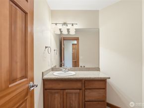 1963 NW Rampart Ridge Court, Bremerton WA 98311