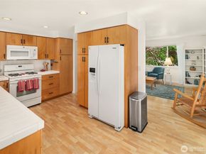 8760 SW 190th Street, Vashon WA 98070