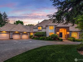 13905 212th Drive NE, Woodinville WA 98077