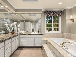 13905 212th Drive NE, Woodinville WA 98077