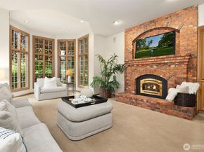 13905 212th Drive NE, Woodinville WA 98077