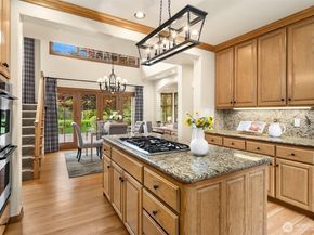 13905 212th Drive NE, Woodinville WA 98077