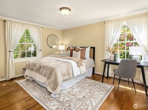 8914 SE 56th Street, Mercer Island WA 98040