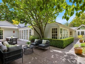 8914 SE 56th Street, Mercer Island WA 98040