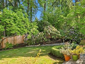8914 SE 56th Street, Mercer Island WA 98040