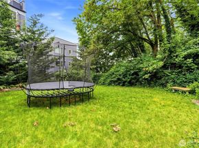 4755 39th Avenue S, Seattle WA 98118