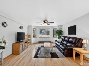 17830 116th Avenue SE, Renton WA 98058