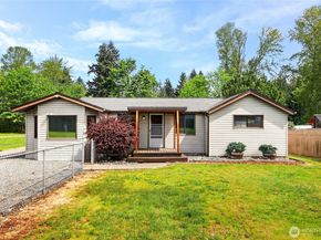 17830 116th Avenue SE, Renton WA 98058