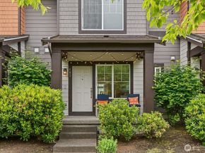 15652 NE 103rd Court 103, Redmond WA 98052