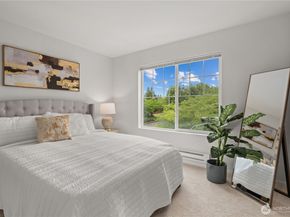 15652 NE 103rd Court 103, Redmond WA 98052