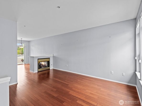 5400 Harbour Pointe Boulevard A202, Mukilteo WA 98275