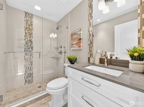 9829 NE 1st Street, Bellevue WA 98004