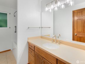 2231 102nd Place SE, Everett WA 98208
