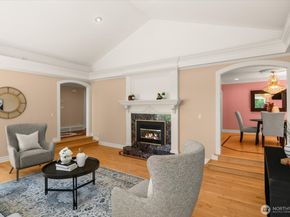 17524 10th Avenue NW, Shoreline WA 98177