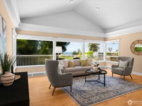 17524 10th Avenue NW, Shoreline WA 98177
