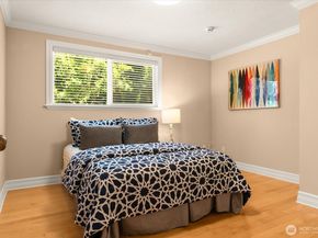 17524 10th Avenue NW, Shoreline WA 98177