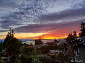 17524 10th Avenue NW, Shoreline WA 98177