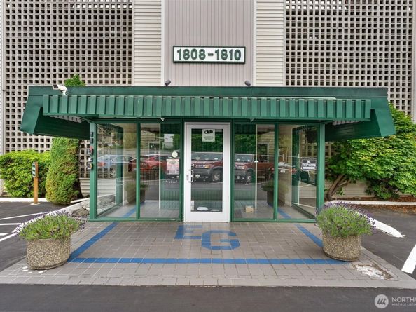 1808 S 118th Street 108, Seattle WA 98168