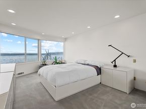 3089 Alki Avenue SW 2, Seattle WA 98116