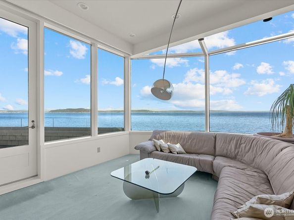 3089 Alki Avenue SW 2, Seattle WA 98116
