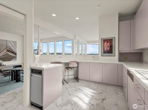 3089 Alki Avenue SW 2, Seattle WA 98116