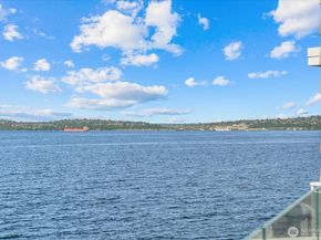 3089 Alki Avenue SW 2, Seattle WA 98116