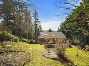 14812 SE 62nd Court, Bellevue WA 98006