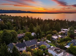 9020 26th Avenue NW, Seattle WA 98117
