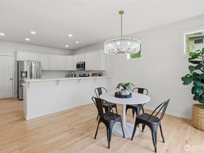 252 245th Place NE, Sammamish WA 98074