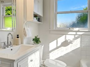 338 NW 79th Street, Seattle WA 98117