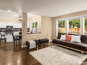 25444 SE 42nd Place, Issaquah WA 98029