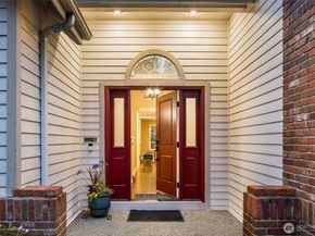 25444 SE 42nd Place, Issaquah WA 98029