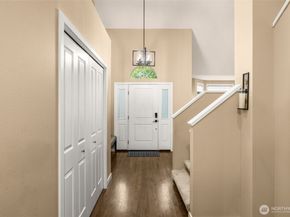 25444 SE 42nd Place, Issaquah WA 98029