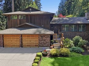 1526 S Lake Stickney Drive, Lynnwood WA 98087