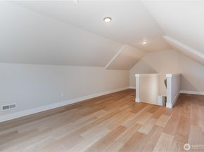12570 51st Place SE, Tukwila WA 98178