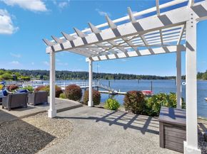 7178 NE William Rogers Road, Indianola WA 98342