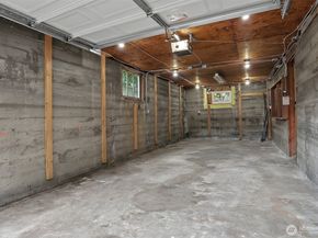 6519 40th Avenue NE, Seattle WA 98115