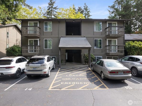 14620 NE 35th Street 105, Bellevue WA 98007