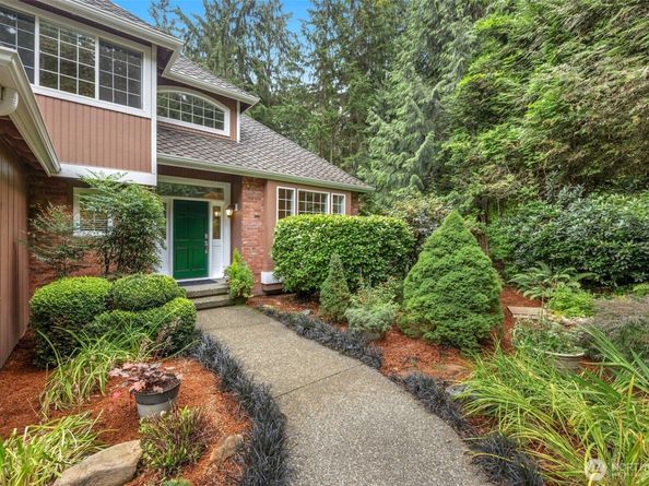 16806 236th Avenue NE, Woodinville WA 98077