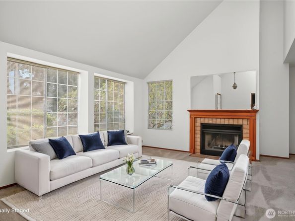 422 S 329th Lane, Federal Way WA 98003