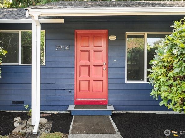7914 206th Place SW, Edmonds WA 98026