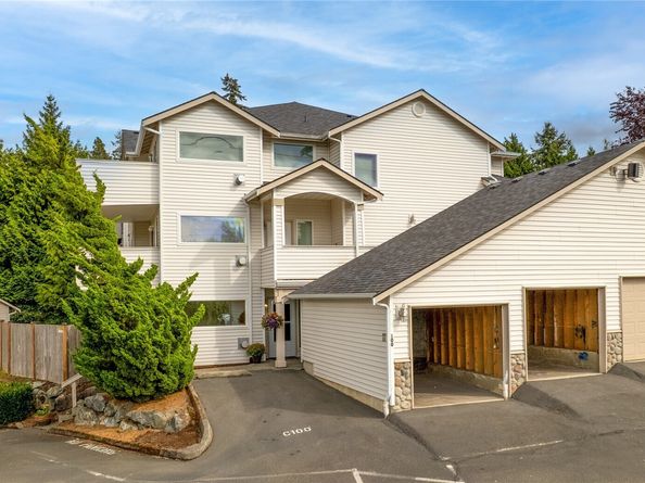 8905 Meridian Place NE 100, Lake Stevens WA 98258