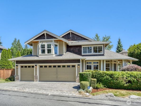 13042 NE 8th Street, Bellevue WA 98005
