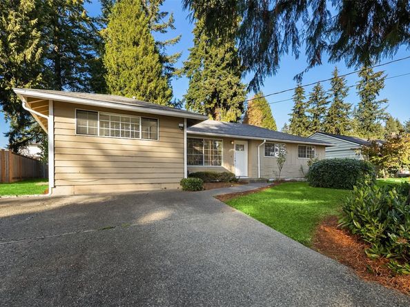 8810 NE 187th Street, Bothell WA 98011